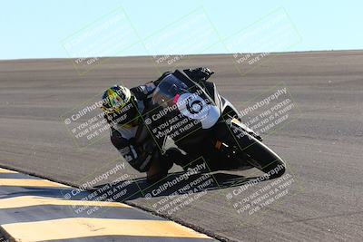 media/Feb-13-2022-SoCal Trackdays (Sun) [[c9210d39ca]]/Bowl (120pm)/